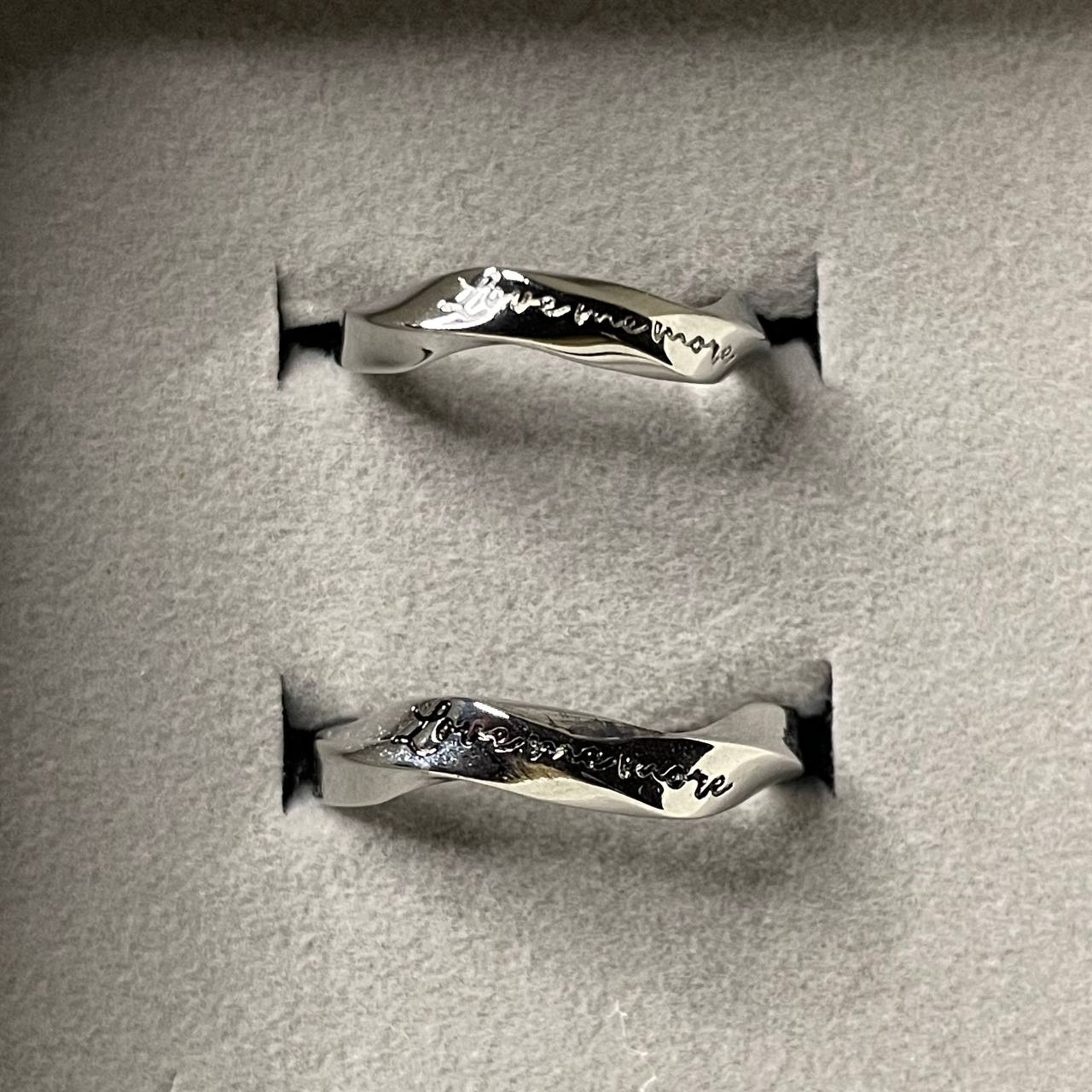 Endless love couple ring